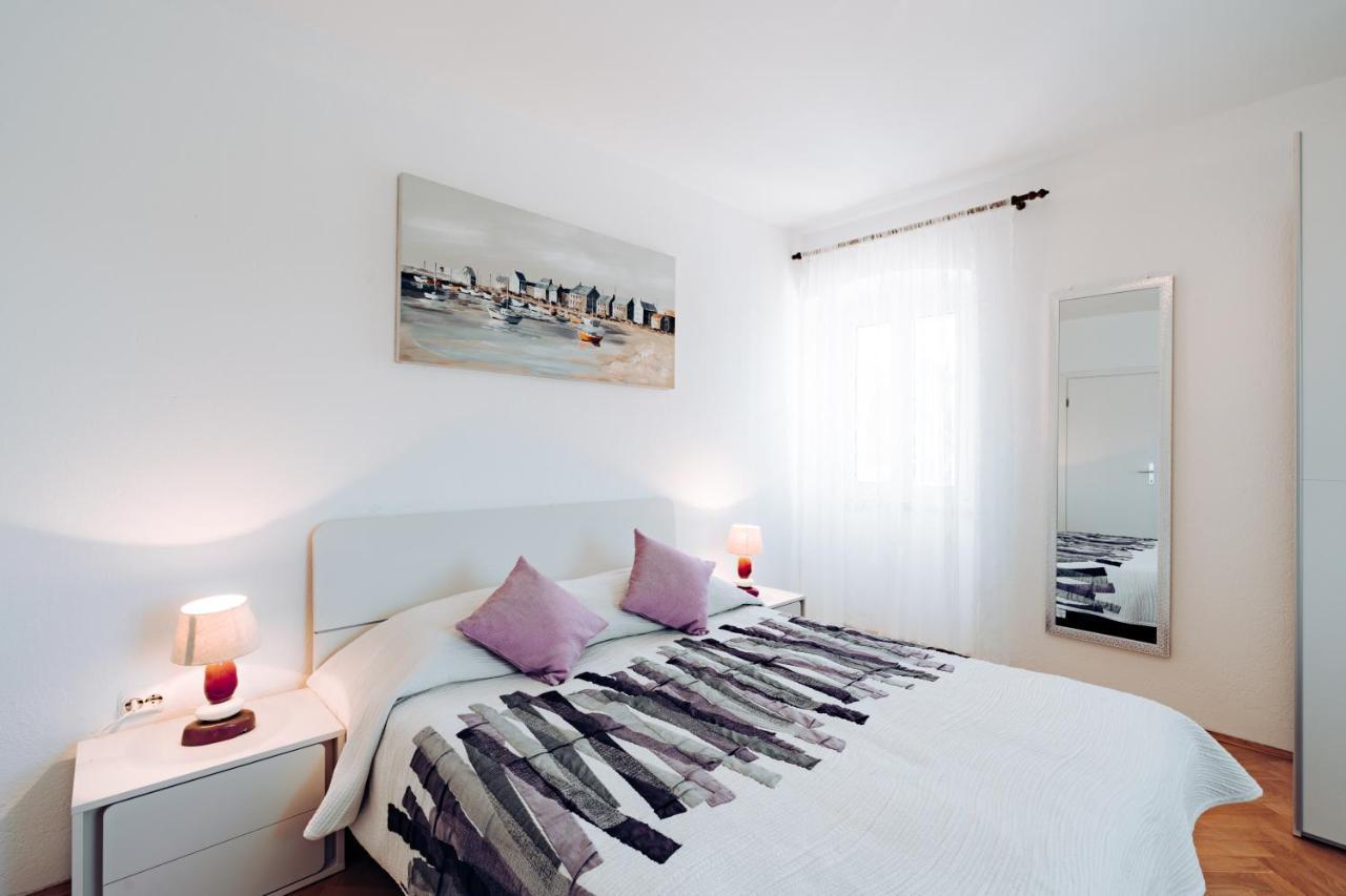 Guest House Sakarun Велі-Рат Екстер'єр фото