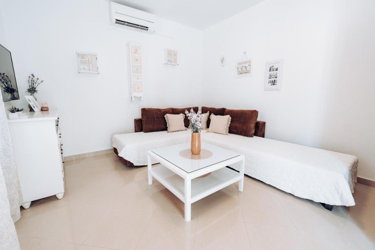 Guest House Sakarun Велі-Рат Екстер'єр фото