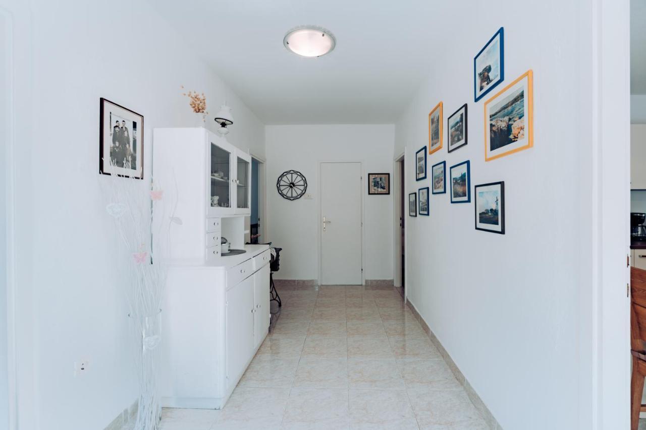 Guest House Sakarun Велі-Рат Екстер'єр фото