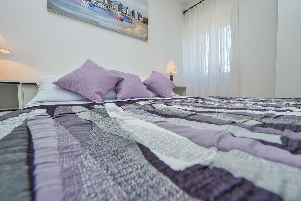 Guest House Sakarun Велі-Рат Екстер'єр фото