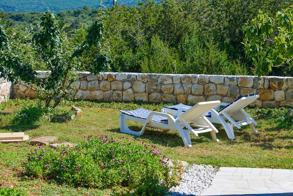 Guest House Sakarun Велі-Рат Екстер'єр фото